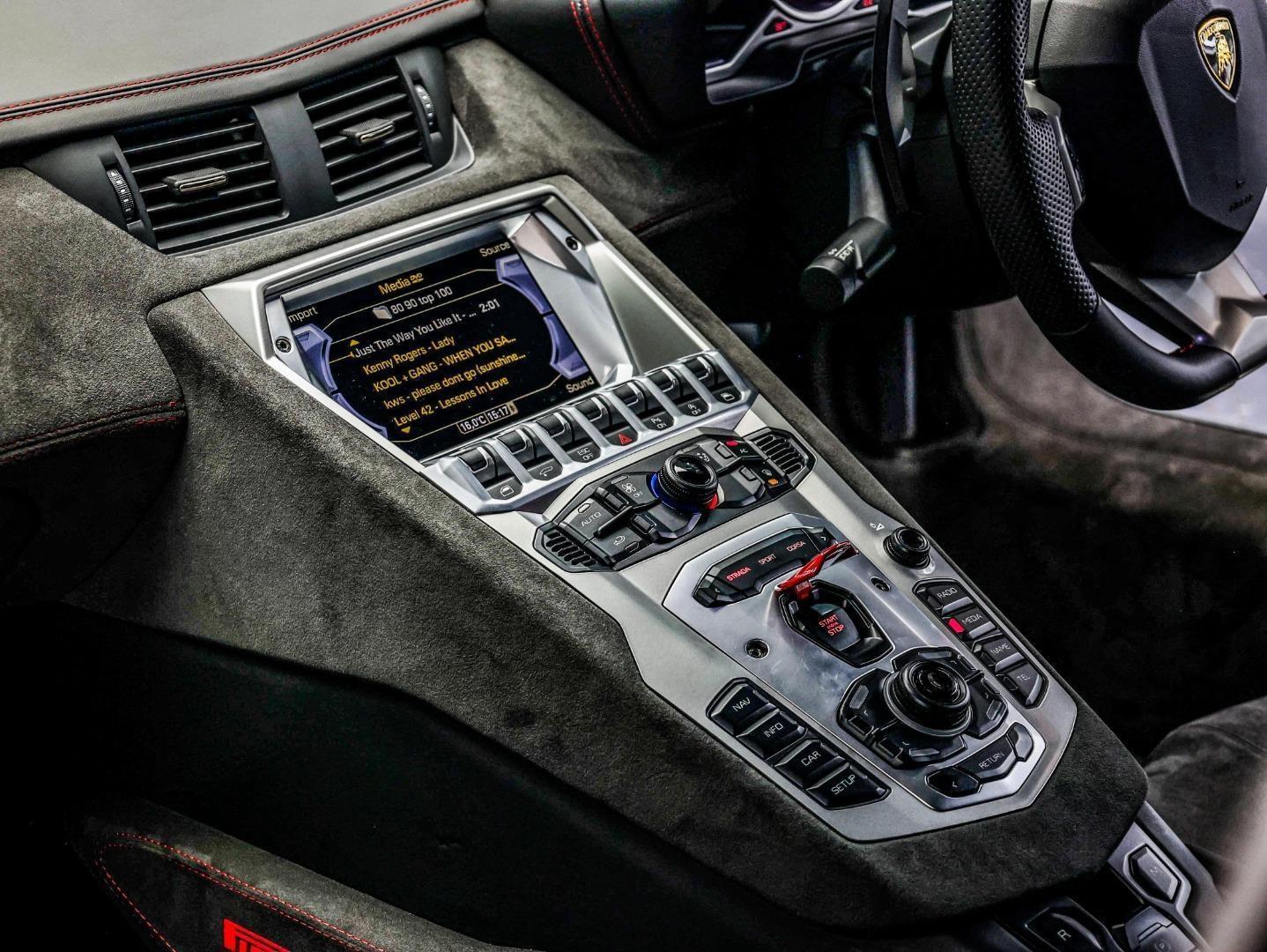 Lamborghini Aventador 2016 - Image 6