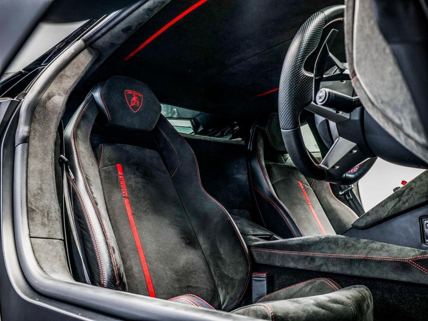 Lamborghini Aventador 2016 - Image 8